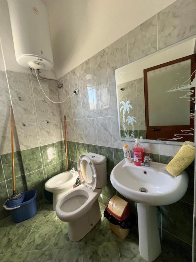 House For Rent Jurgen Villa Golem  Luaran gambar