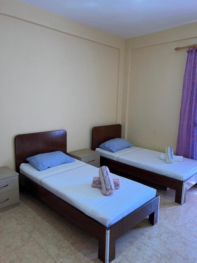 House For Rent Jurgen Villa Golem  Luaran gambar