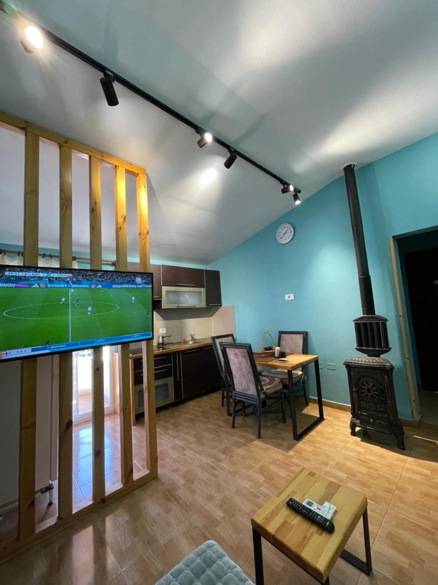 House For Rent Jurgen Villa Golem  Luaran gambar