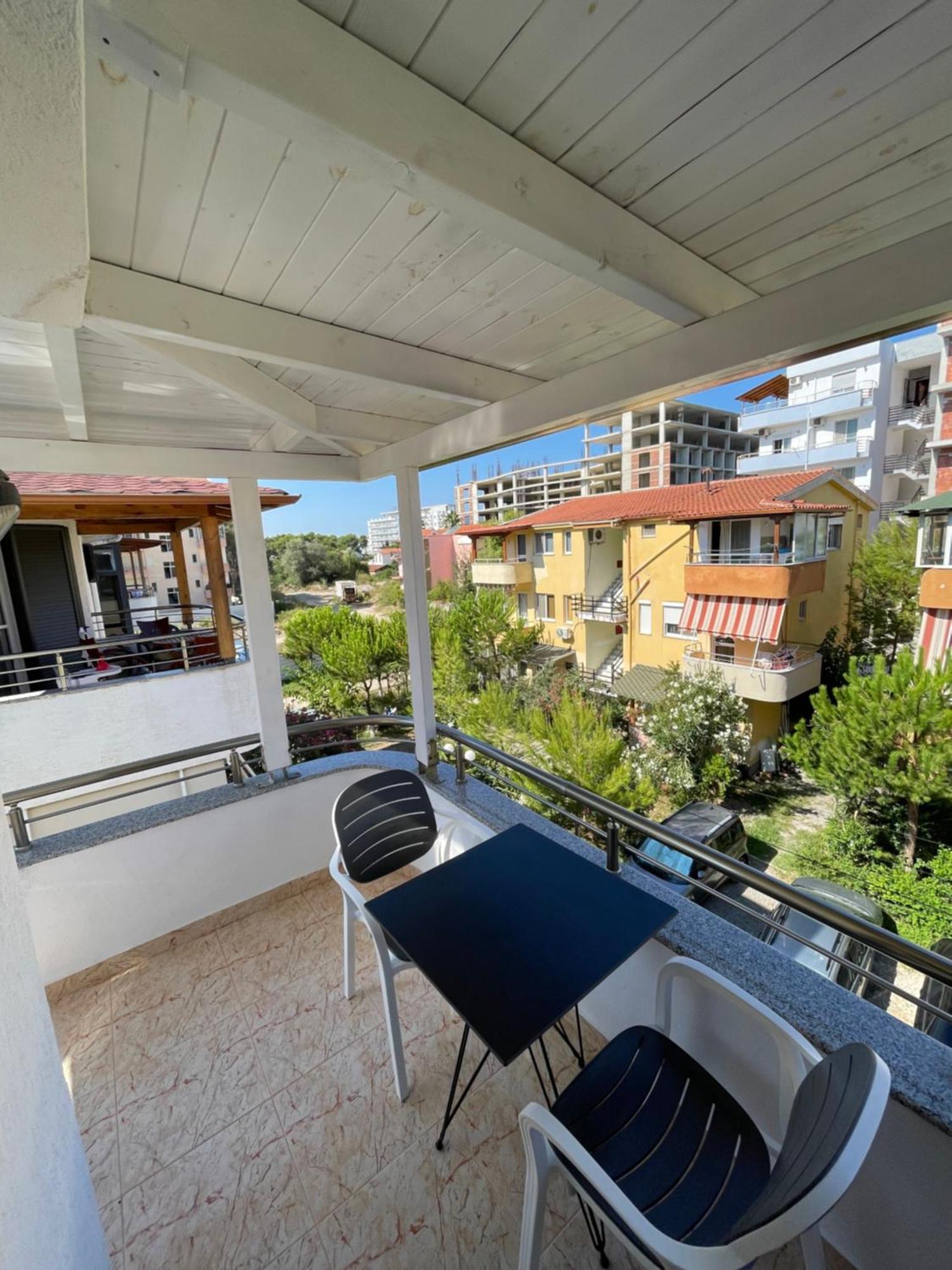 House For Rent Jurgen Villa Golem  Luaran gambar