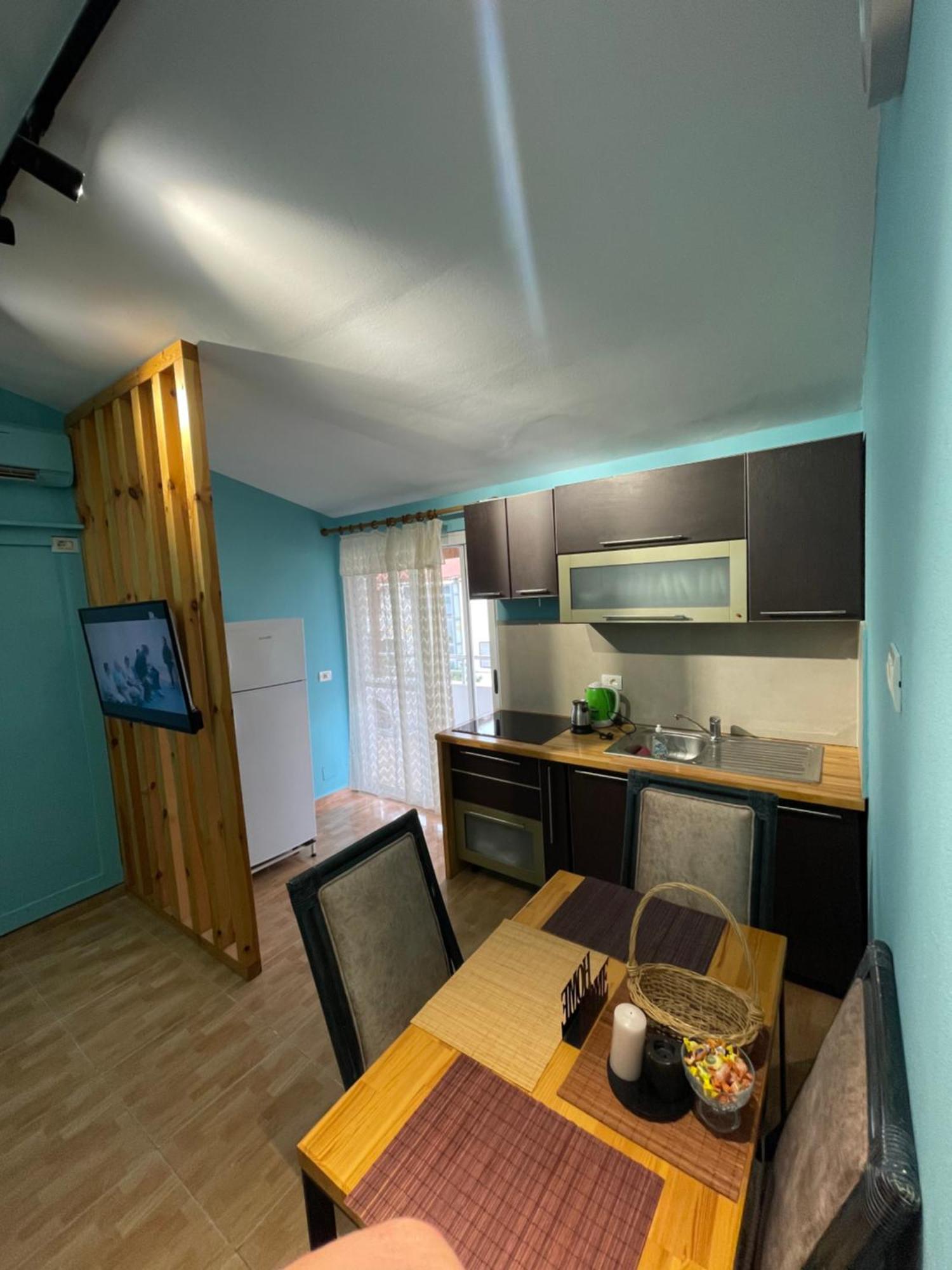 House For Rent Jurgen Villa Golem  Luaran gambar